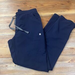 Figs Women's Navy scrub pants